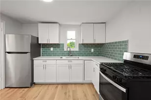 877 E 11th Ave, Munhall, PA 15120 - Photo 6