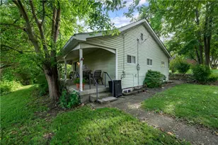 411 Harmony Rd, Baden, PA 15005 - Photo 2