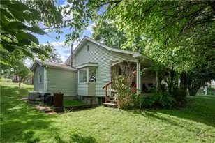 411 Harmony Rd, Baden, PA 15005 - Photo 24