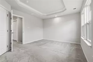 233 Chesna Dr, Pittsburgh, PA 15234 - Photo 24
