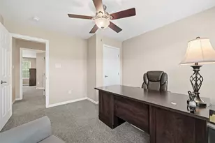 222 Broadstone Dr, Adams Township, PA 16046 - Photo 28