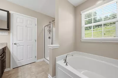 222 Broadstone Dr, Adams Township, PA 16046 - Photo 22