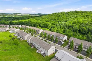 222 Broadstone Dr, Adams Township, PA 16046 - Photo 44