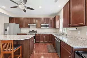 222 Broadstone Dr, Adams Township, PA 16046 - Photo 12