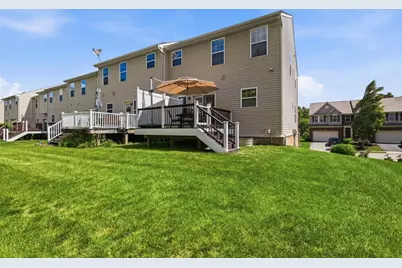 222 Broadstone Dr, Adams Township, PA 16046 - Photo 38