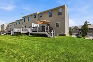 222 Broadstone Dr, Adams Township, PA 16046 - Photo 38