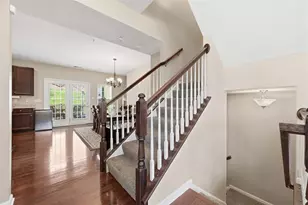 222 Broadstone Dr, Adams Township, PA 16046 - Photo 4