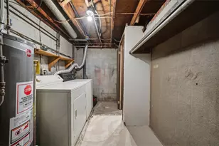 553 Indus St, Pittsburgh, PA 15207 - Photo 22