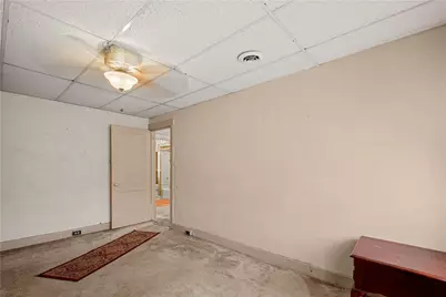 1227 Illinois Ave, Pittsburgh, PA 15216 - Photo 16