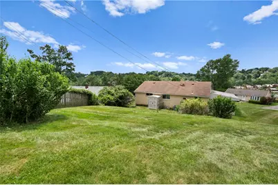 319 Saratoga Dr, Pittsburgh, PA 15236 - Photo 24