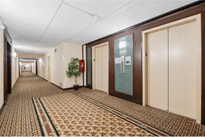 5600 Munhall Rd #905, Pittsburgh, PA 15217 - Photo 2