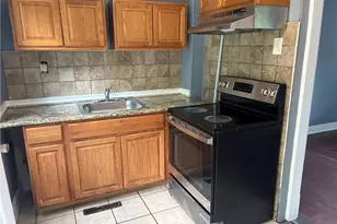2319 Dartmore, Pittsburgh, PA 15210 - Photo 4