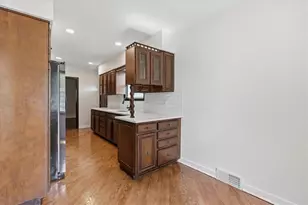 1418 Shady Ave, Pittsburgh, PA 15217 - Photo 10