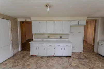 3 Pottstown St, Dunbar, PA 15431 - Photo 8