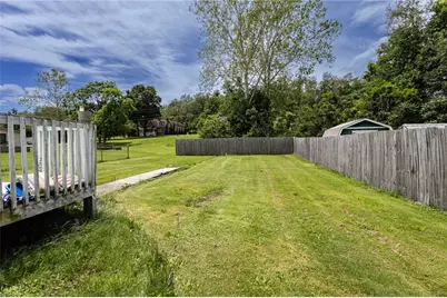 3 Pottstown St, Dunbar, PA 15431 - Photo 6