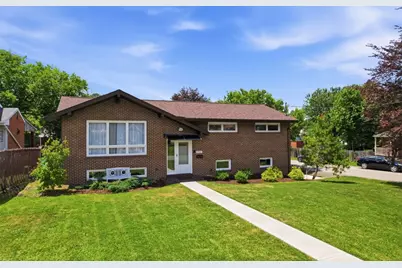 1400 Ohio Ave, White Oak, PA 15131 - Photo 2