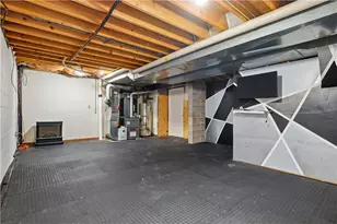 2450 Dogwood Dr, Pittsburgh, PA 15090 - Photo 42