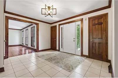 2450 Dogwood Drive, Pittsburgh, PA 15090 - Photo 4