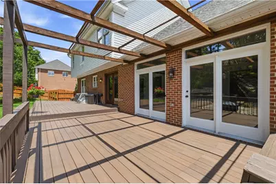 2450 Dogwood Drive, Pittsburgh, PA 15090 - Photo 46