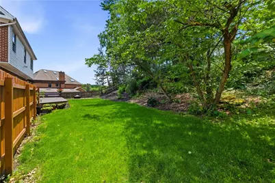 2450 Dogwood Drive, Pittsburgh, PA 15090 - Photo 42