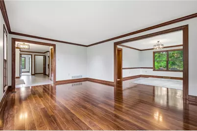 2450 Dogwood Drive, Pittsburgh, PA 15090 - Photo 8