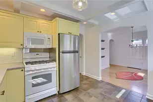 35 Perry Ln, Ross Twp, PA 15229 - Photo 16