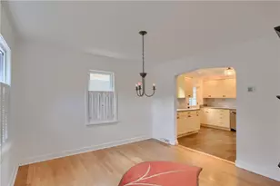 35 Perry Ln, Ross Twp, PA 15229 - Photo 10