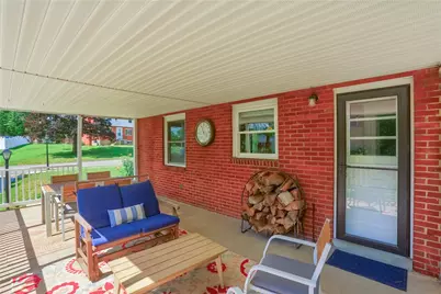 141 E Wedgewood Dr, Ross Twp, PA 15229 - Photo 44