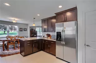 141 E Wedgewood Dr, Ross Twp, PA 15229 - Photo 14