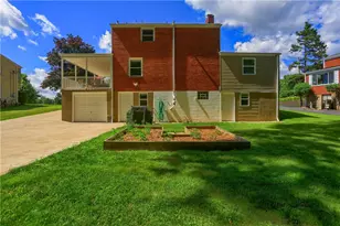 141 E Wedgewood Dr, Ross Twp, PA 15229 - Photo 48