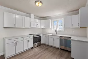 826 4th Ave, Beaver Falls, PA 15010 - Photo 10