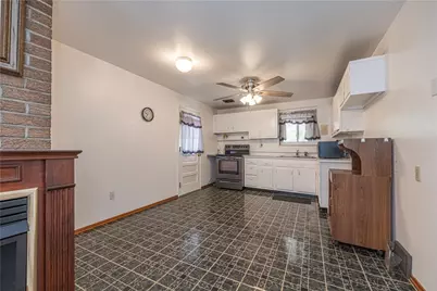 565 Anderson Avenue, Pittsburgh, PA 15239 - Photo 4