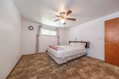 565 Anderson Avenue, Pittsburgh, PA 15239 - Photo 8