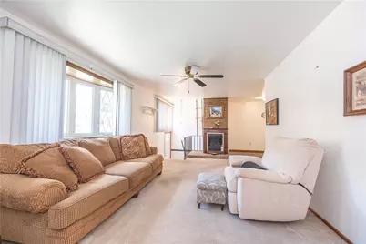 565 Anderson Avenue, Pittsburgh, PA 15239 - Photo 6