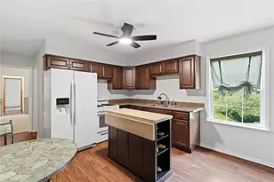 157 Todd Ln, Center Township, PA 15061 - Photo 8