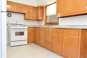 4204 Vista View St, West Mifflin, PA 15122 - Photo 10