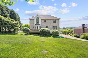 137 Field Club Dr, Robinson Twp, PA 15136 - Photo 36