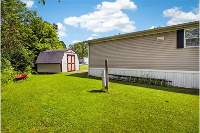 424 Castle Rd, Chartiers, PA 15301 - Photo 4