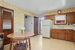 905 Watt Rd, Washington Township, PA 15613 - Photo 10