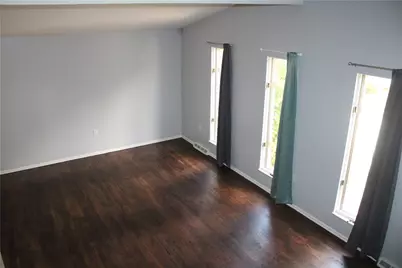 106 Larchwood Dr, Wilkins Township, PA 15145 - Photo 6