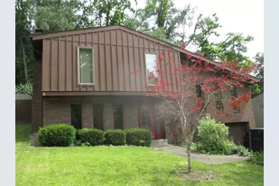 106 Larchwood Dr, Wilkins Township, PA 15145 - Photo 1
