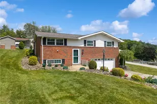 511 Newport Dr, Hempfield Township, PA 15601 - Photo 2