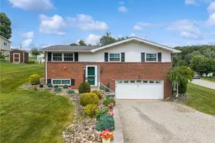 511 Newport Dr, Hempfield Township, PA 15601 - Photo 1