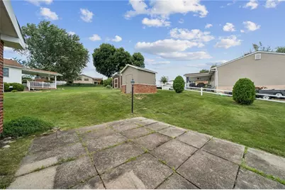 511 Newport Drive, Hempfield Township, PA 15601 - Photo 32