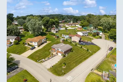 511 Newport Drive, Hempfield Township, PA 15601 - Photo 36