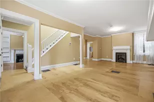 4 Clarendon Pl, Friendship Park, PA 15206 - Photo 16