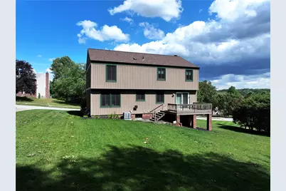 103 Cranston Dr, Moon/Crescent Twp, PA 15108 - Photo 2
