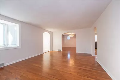 22 Herbst Rd, Kennedy Township, PA 15108 - Photo 10