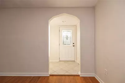 22 Herbst Rd, Kennedy Township, PA 15108 - Photo 8