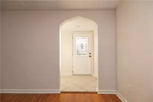 22 Herbst Rd, Kennedy Township, PA 15108 - Photo 8